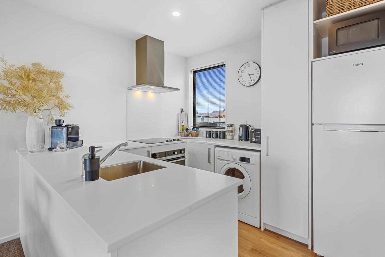 The Salisbury - 2 Bedroom Home Christchurch Eksteriør bilde